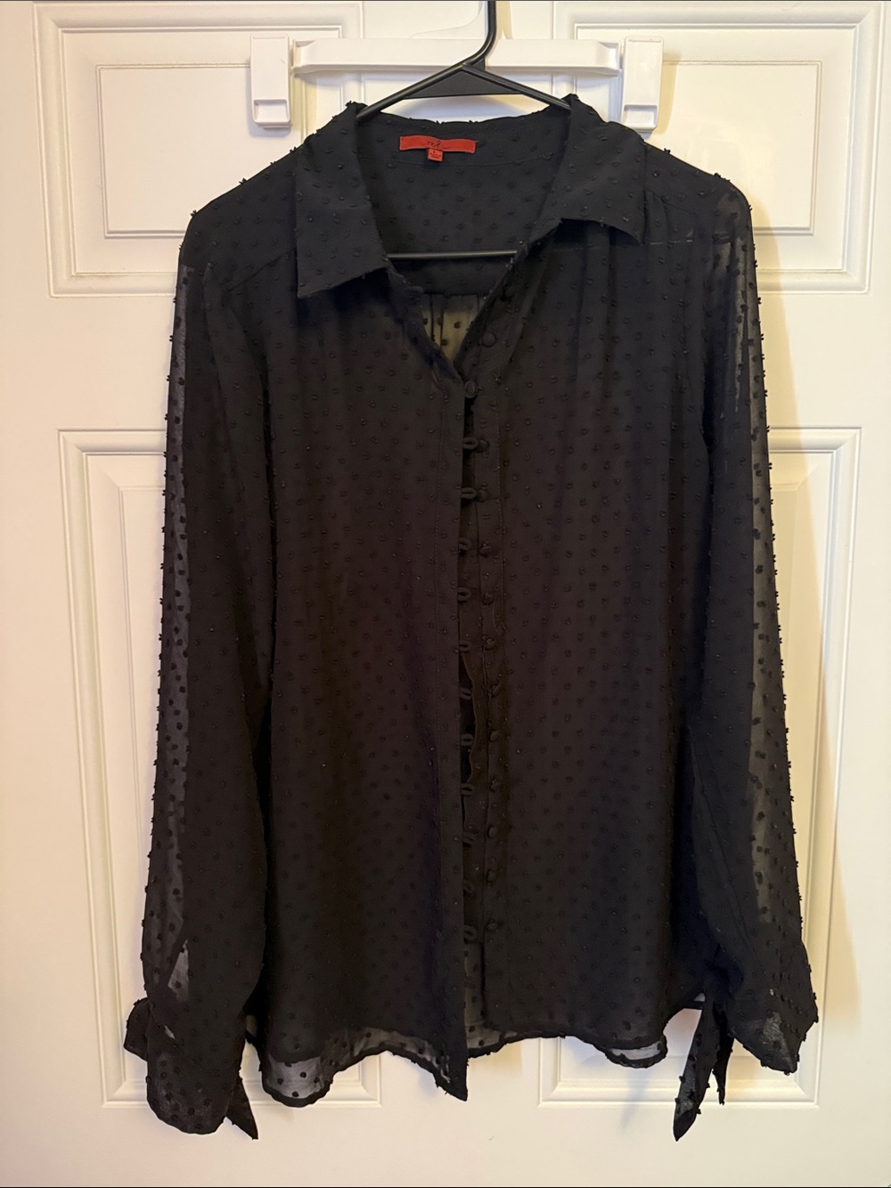 Black Long-Sleeve Textured Button-Up Shirt